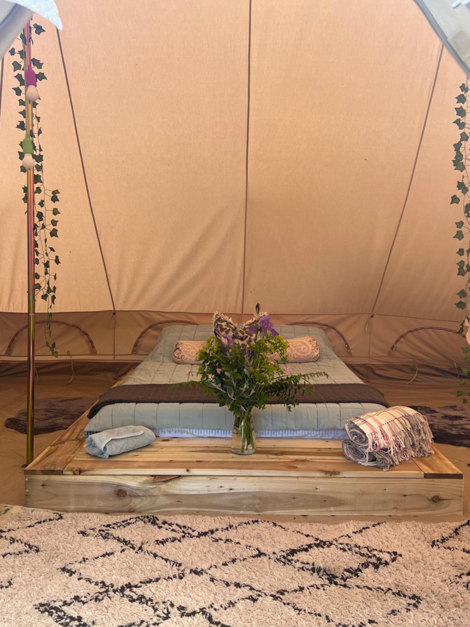 Bluebell Tent At Ballyward Croft Ardkeen Buitenkant foto
